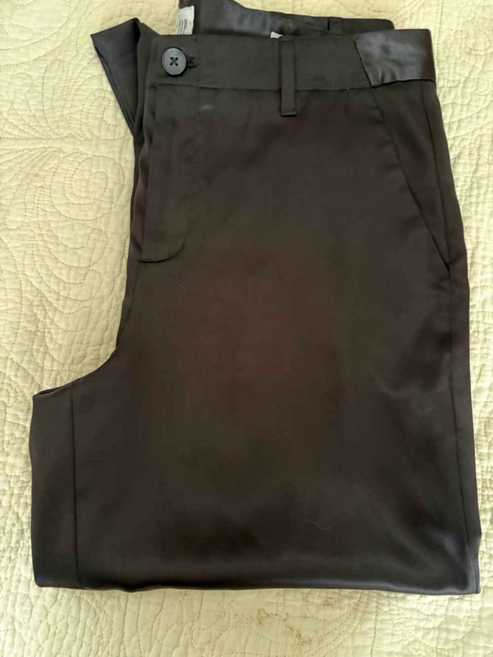 Gap Women’s Girlfriend Mid Rise Crop Satin Pants - Picture 7 of 7